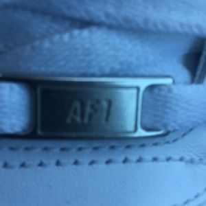 Meet your Posher, Caleb